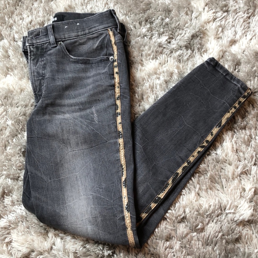 Express high rise slim perfect cropped legging